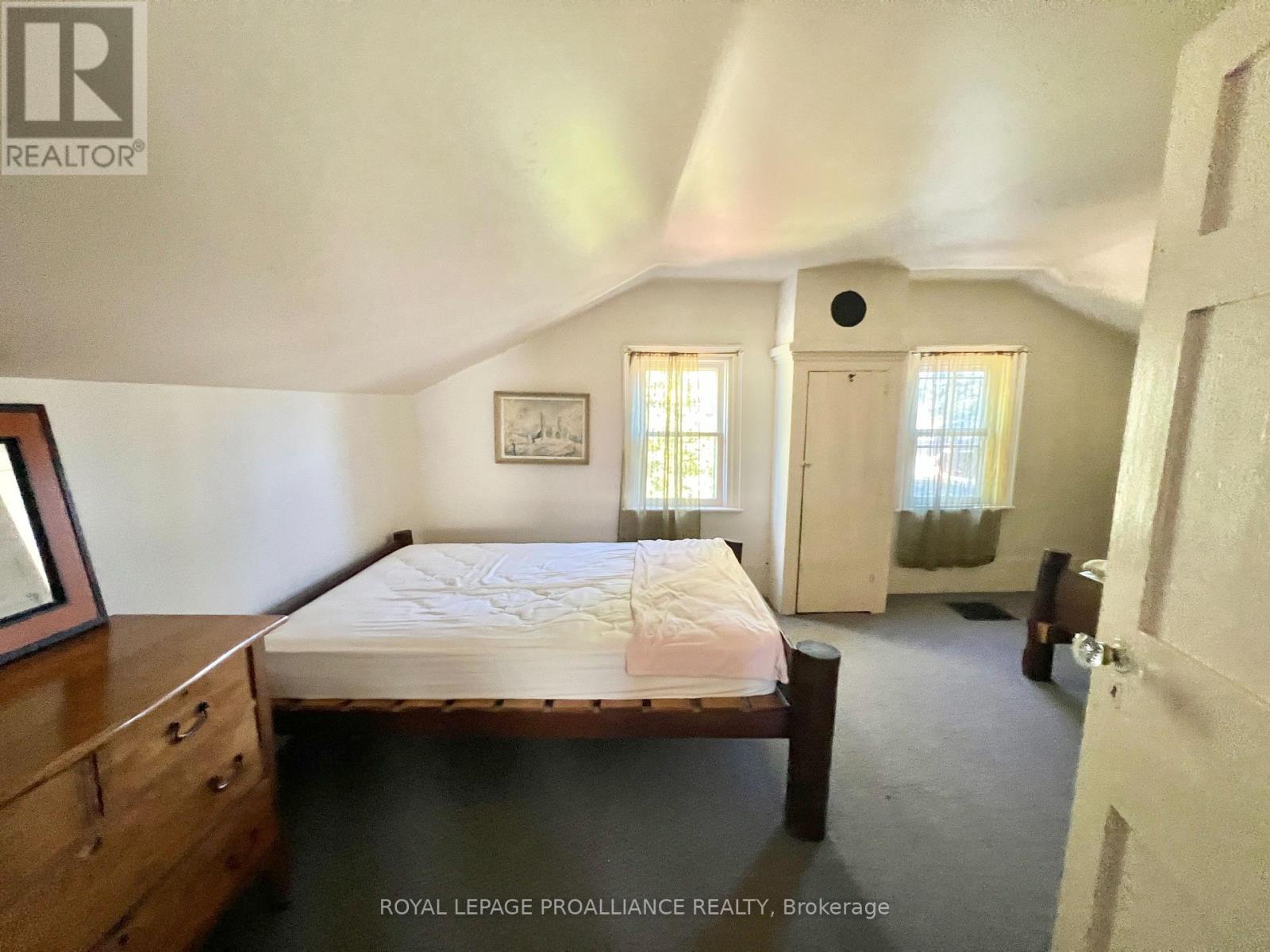 34 Owen Lane, Prince Edward County, Ontario  K0K 1W0 - Photo 36 - X12424610