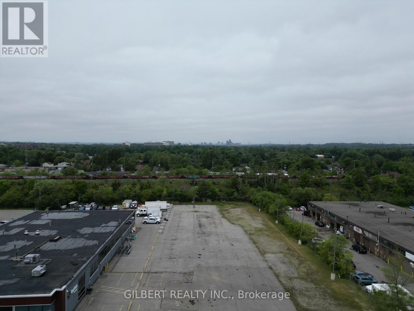 120 Doncaster Avenue, Markham, Ontario  L3T 1L3 - Photo 5 - N12250982