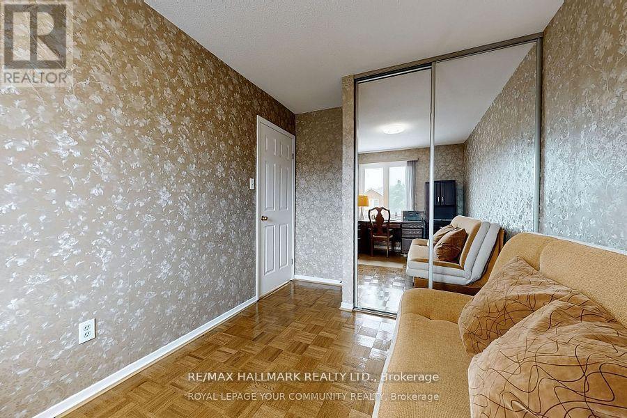 56 Carnival Court, Toronto, Ontario  M2R 3T8 - Photo 12 - C12459605