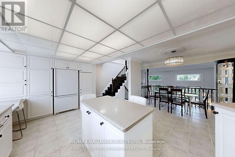 56 Carnival Court, Toronto, Ontario  M2R 3T8 - Photo 14 - C12459605