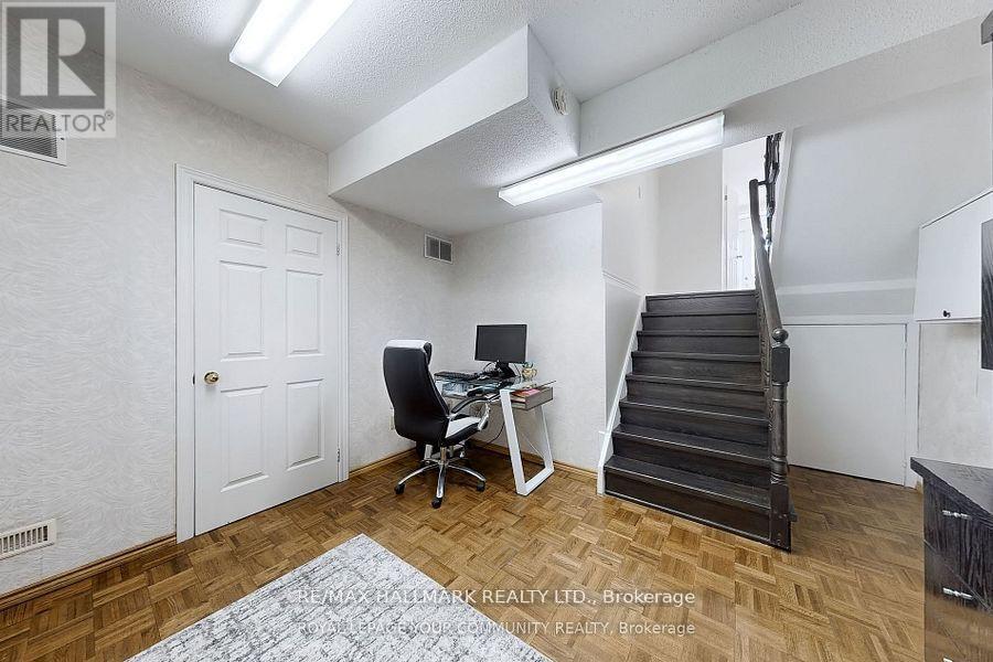 56 Carnival Court, Toronto, Ontario  M2R 3T8 - Photo 18 - C12459605