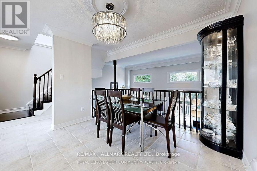 56 Carnival Court, Toronto, Ontario  M2R 3T8 - Photo 21 - C12459605