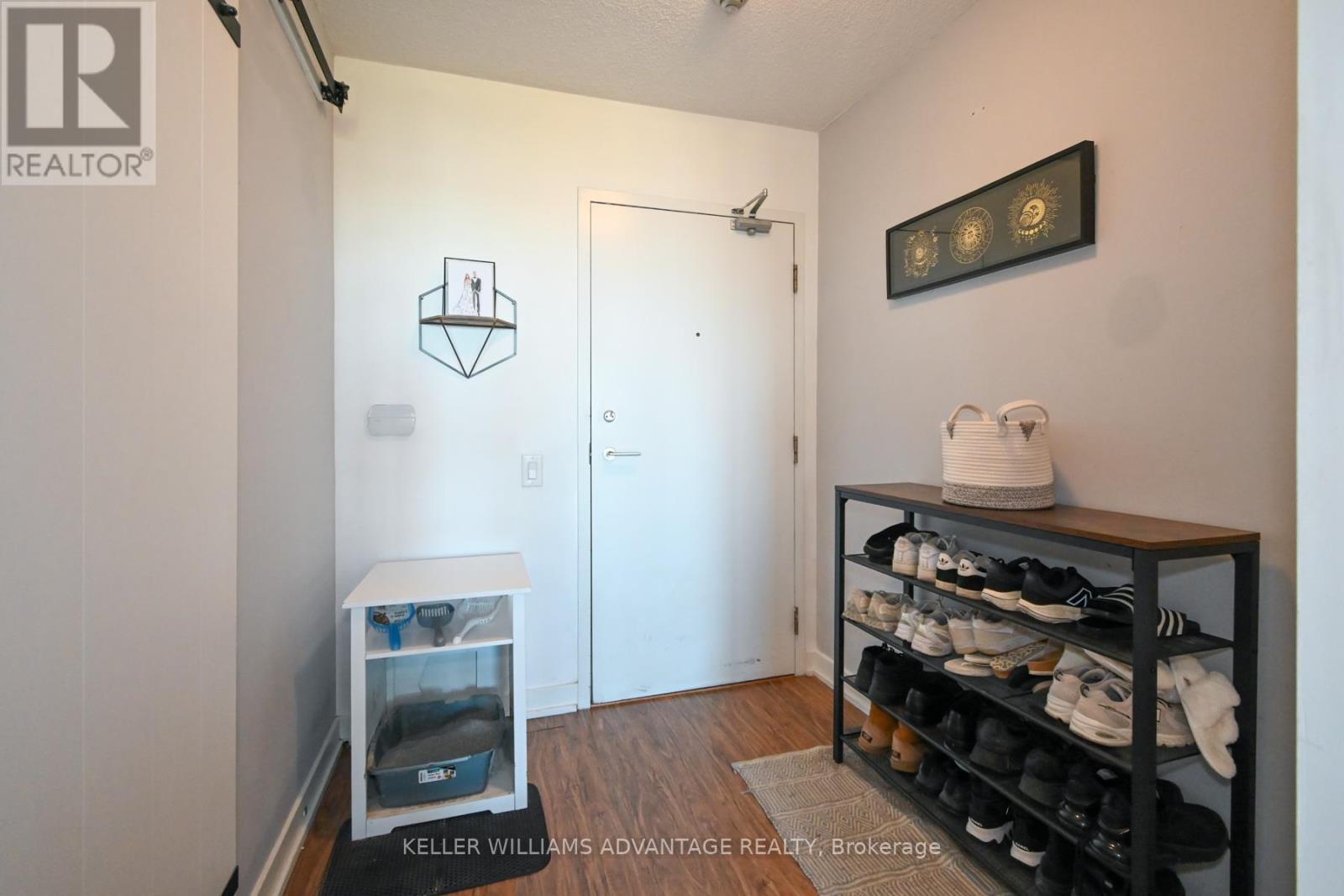 1208 - 15 Singer Court, Toronto, Ontario  M2K 0B1 - Photo 5 - C12459615