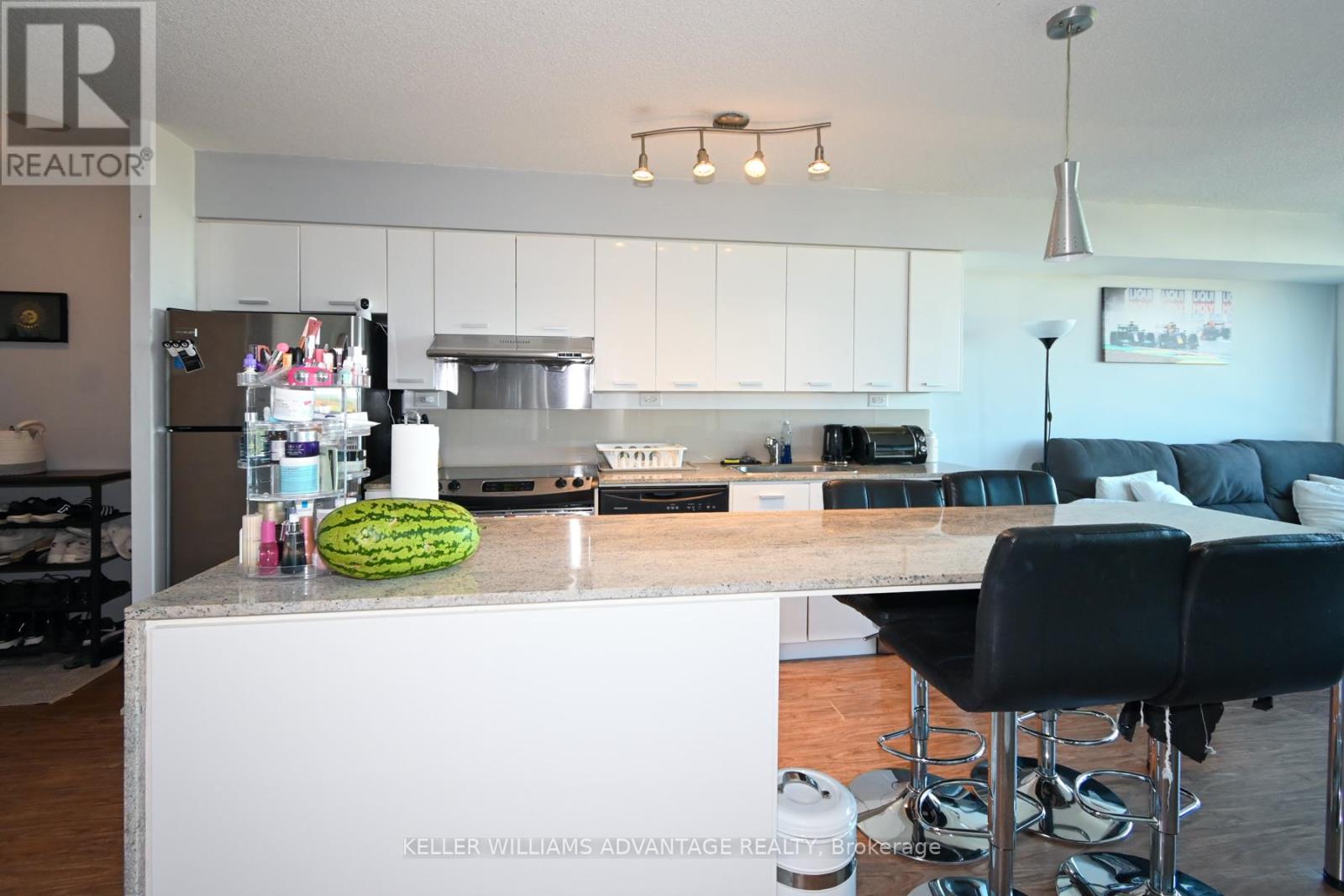 1208 - 15 Singer Court, Toronto, Ontario  M2K 0B1 - Photo 7 - C12459615