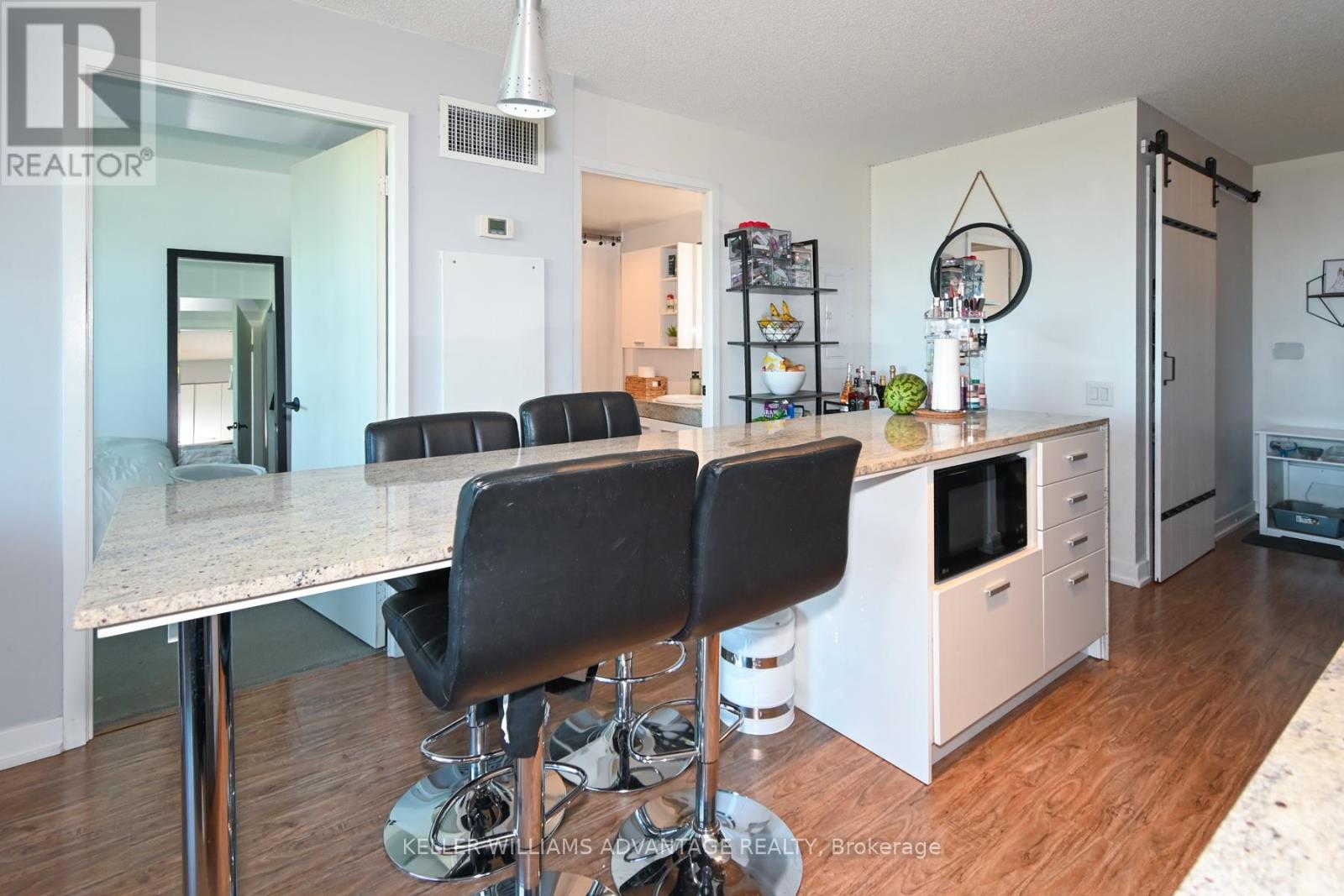 1208 - 15 Singer Court, Toronto, Ontario  M2K 0B1 - Photo 9 - C12459615