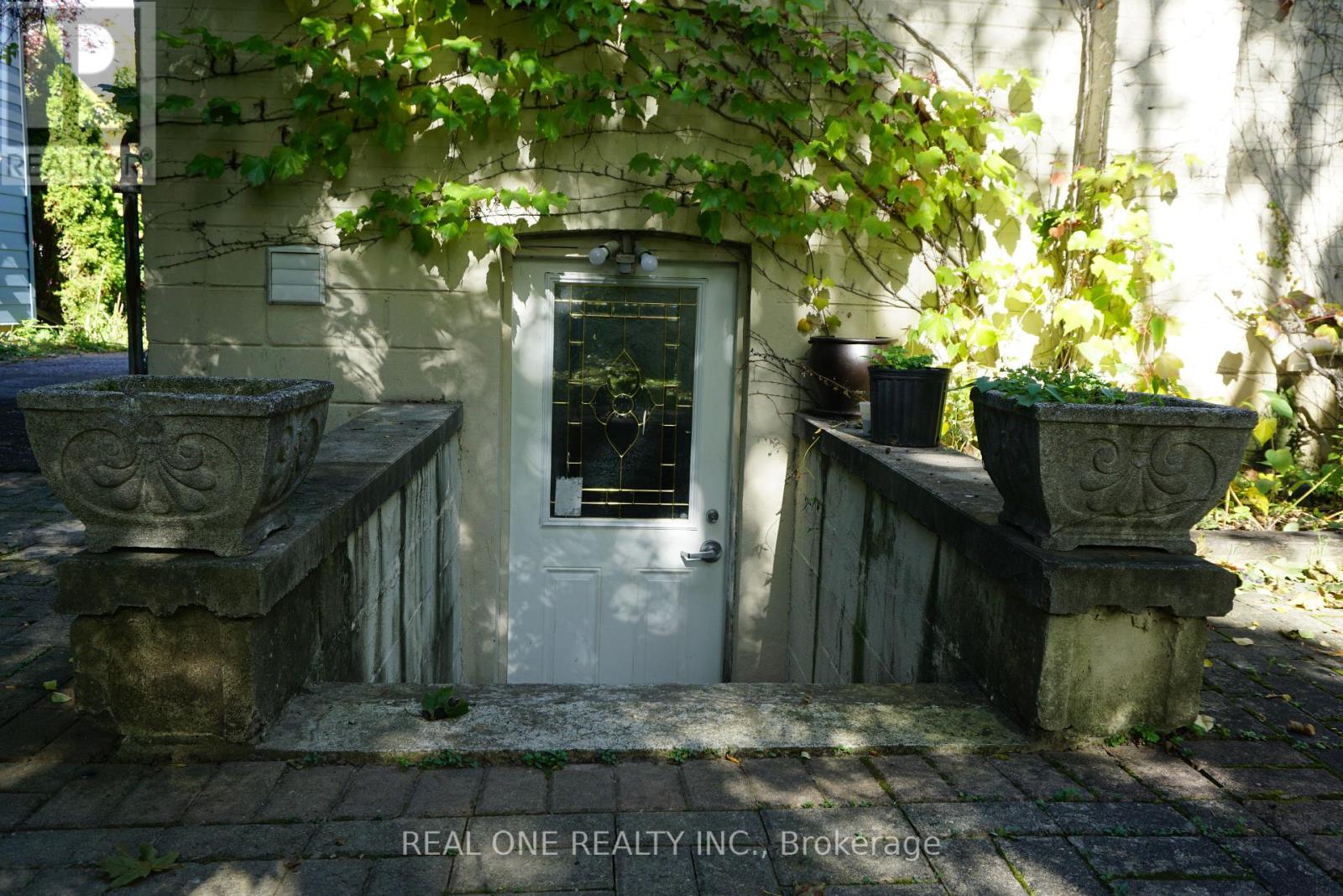Basement - 215 Poyntz Avenue, Toronto, Ontario  M2N 1J5 - Photo 2 - C12459626