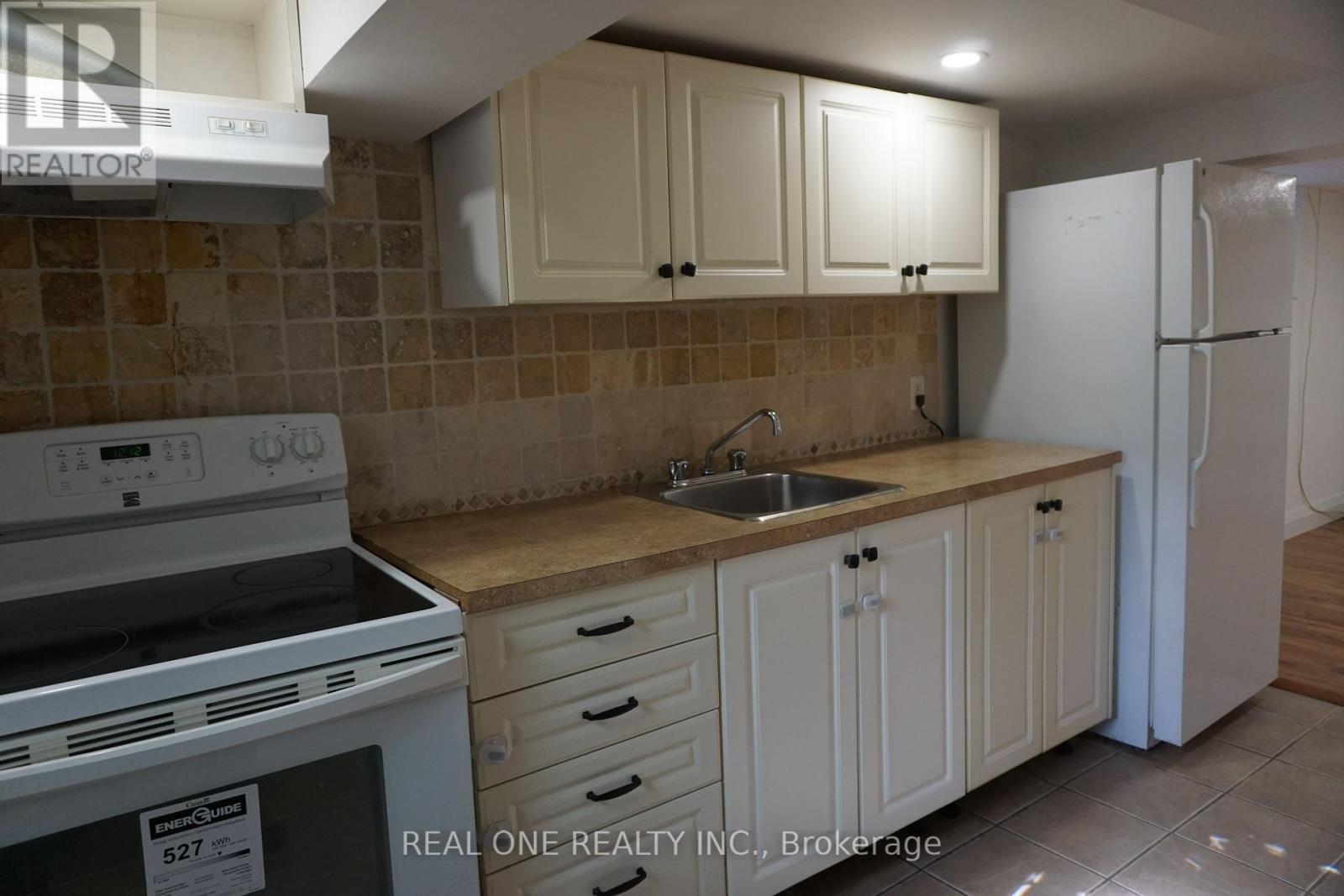 Basement - 215 Poyntz Avenue, Toronto, Ontario  M2N 1J5 - Photo 4 - C12459626