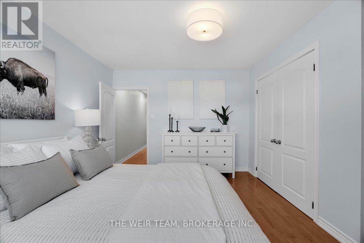 107 Barker Avenue, Toronto, Ontario  M4C 2N8 - Photo 13 - E12459594