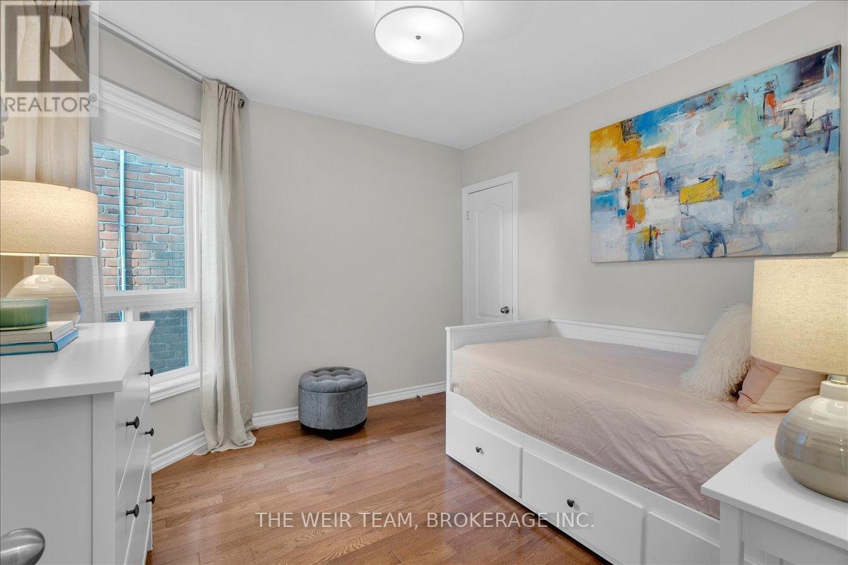 107 Barker Avenue, Toronto, Ontario  M4C 2N8 - Photo 14 - E12459594