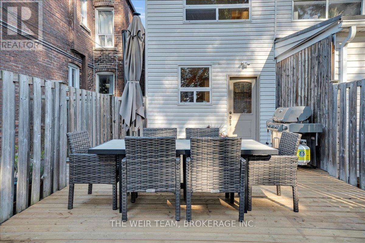 107 Barker Avenue, Toronto, Ontario  M4C 2N8 - Photo 22 - E12459594