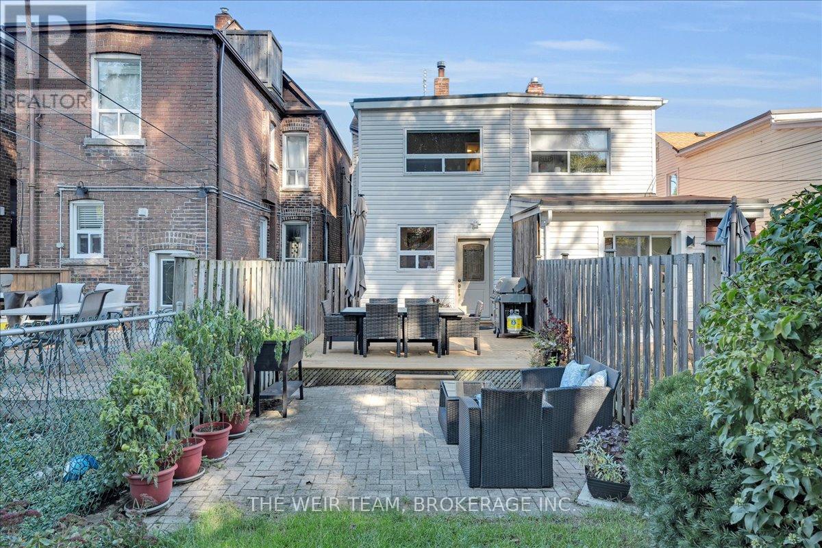 107 Barker Avenue, Toronto, Ontario  M4C 2N8 - Photo 24 - E12459594