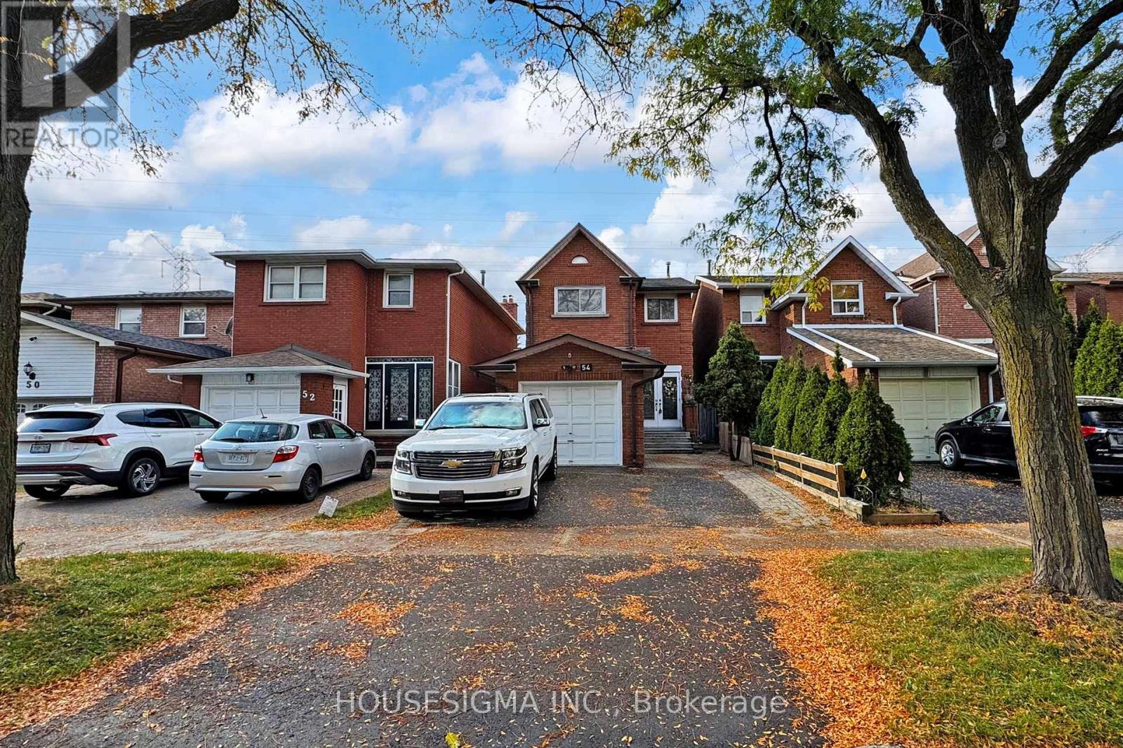 54 OAKMOUNT CRESCENT, Vaughan, Ontario