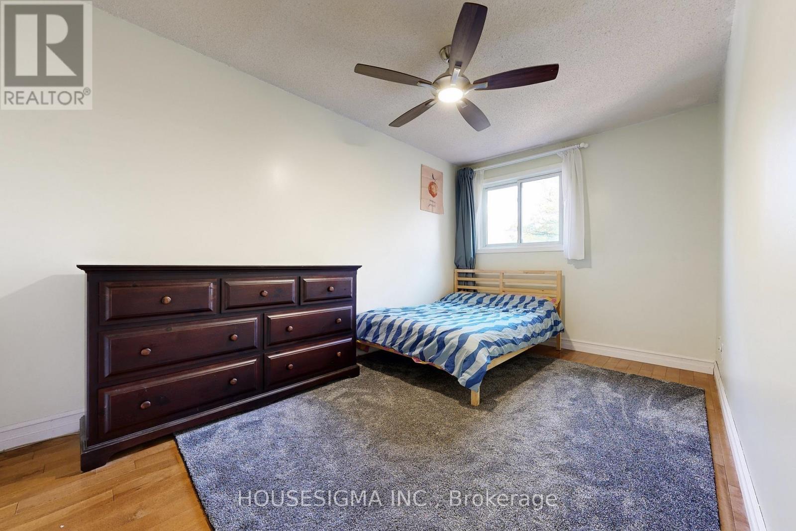 54 Oakmount Crescent, Vaughan, Ontario  L4K 2C3 - Photo 19 - N12459587