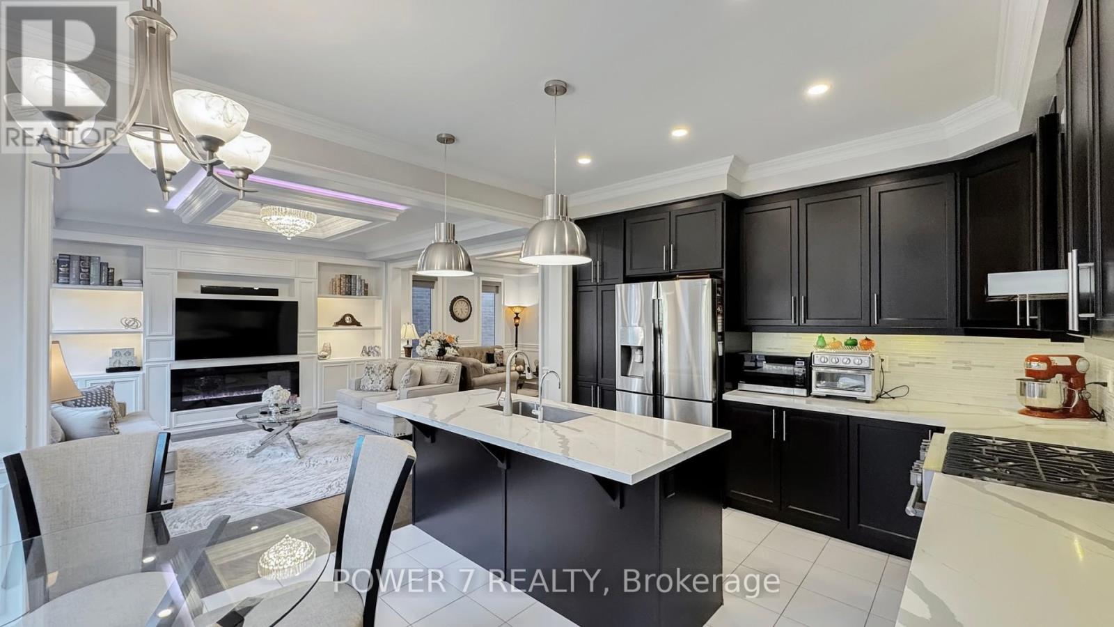 241 Degraaf Crescent, Aurora, Ontario  L4G 0X1 - Photo 13 - N12459599