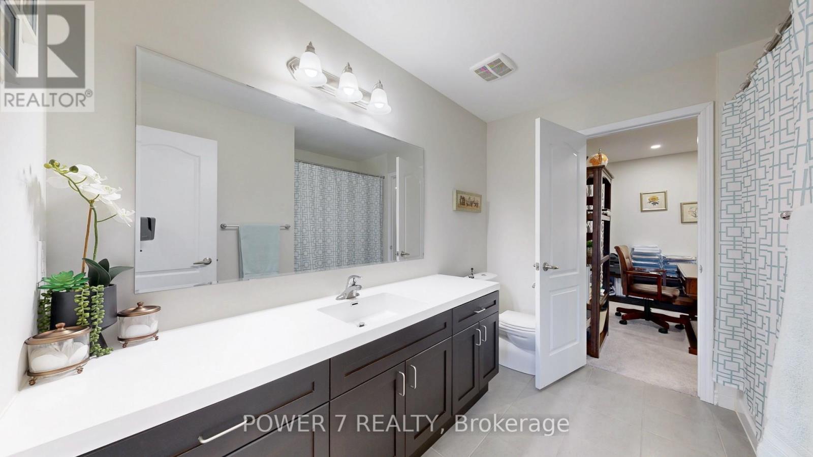 241 Degraaf Crescent, Aurora, Ontario  L4G 0X1 - Photo 35 - N12459599