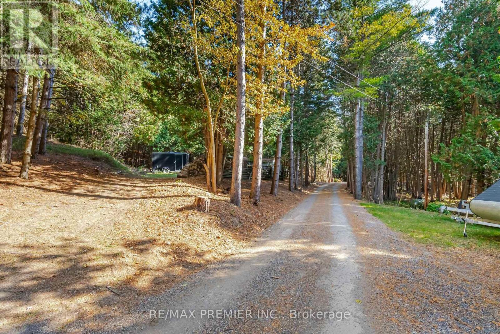 4904 10th Side Road, Essa, Ontario  L0L 2N0 - Photo 27 - N12459628