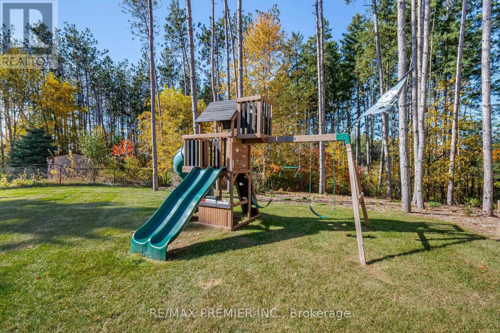 4904 10th Side Road, Essa, Ontario  L0L 2N0 - Photo 28 - N12459628