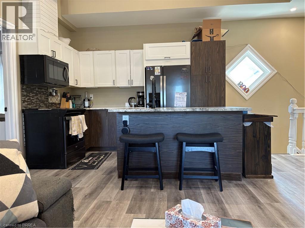 103 Grand River Avenue Unit# Upper, Brantford, Ontario  N3T 4X5 - Photo 5 - 40777899