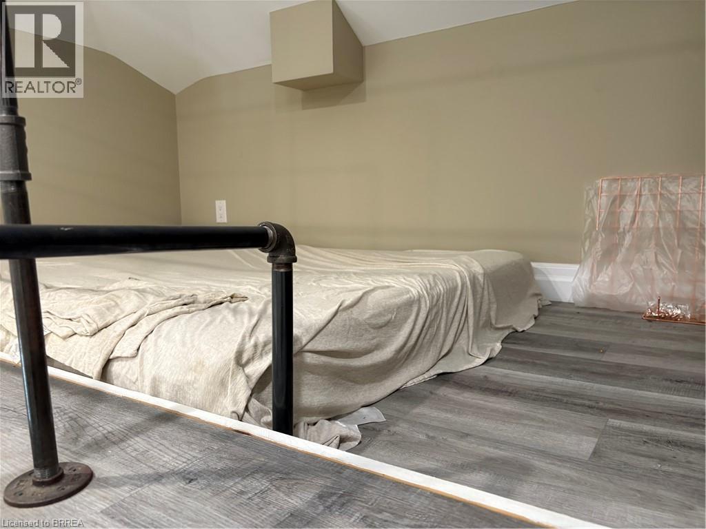 103 Grand River Avenue Unit# Upper, Brantford, Ontario  N3T 4X5 - Photo 8 - 40777899