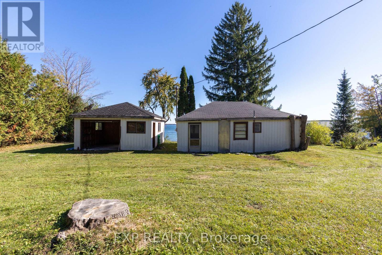 255 Moon Point Drive, Oro-Medonte, Ontario  L3V 0R8 - Photo 6 - S12459607