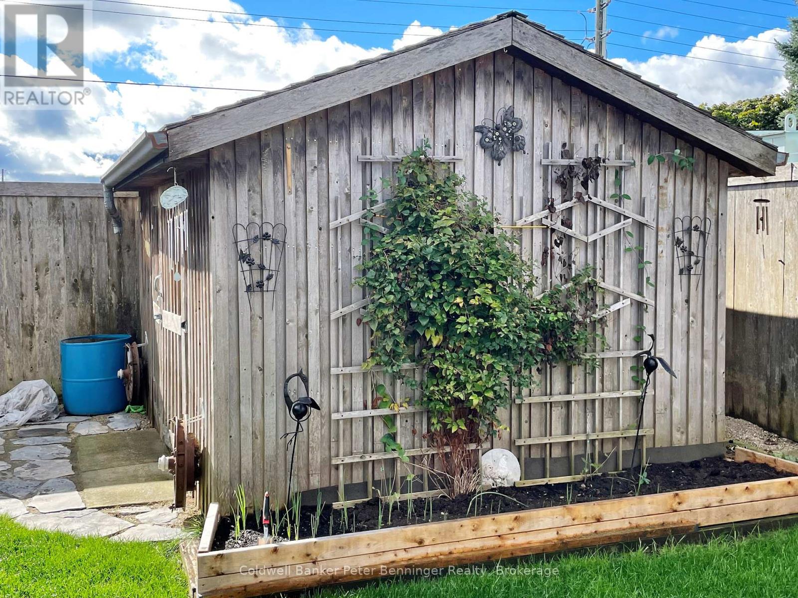 636 22nd Avenue, Hanover, Ontario  N4N 3W7 - Photo 28 - X12120905