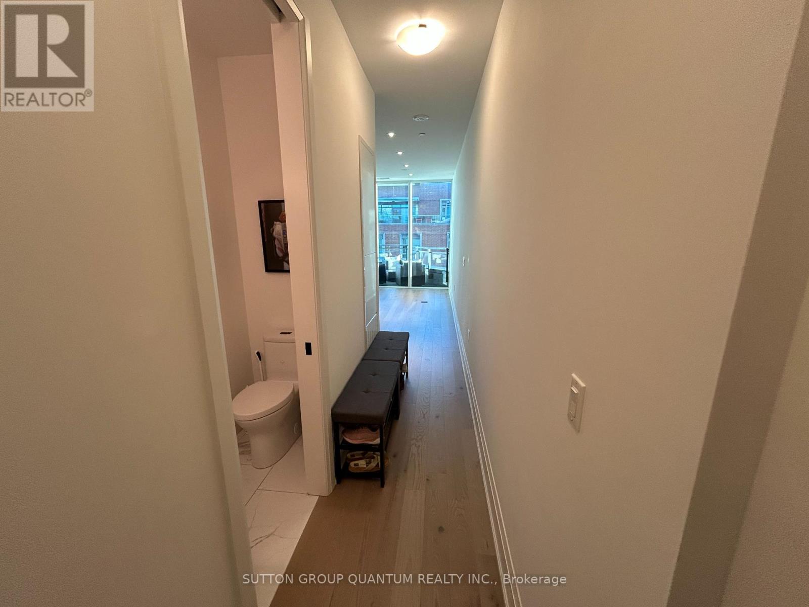 504 - 55 Port Street E, Mississauga, Ontario  L5G 4P3 - Photo 4 - W12433247