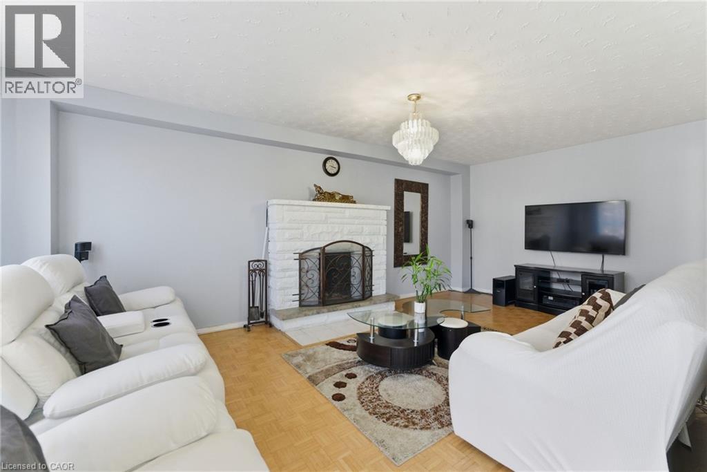 2 Morningstar Court, Hamilton, Ontario  L8W 3E1 - Photo 15 - 40778663