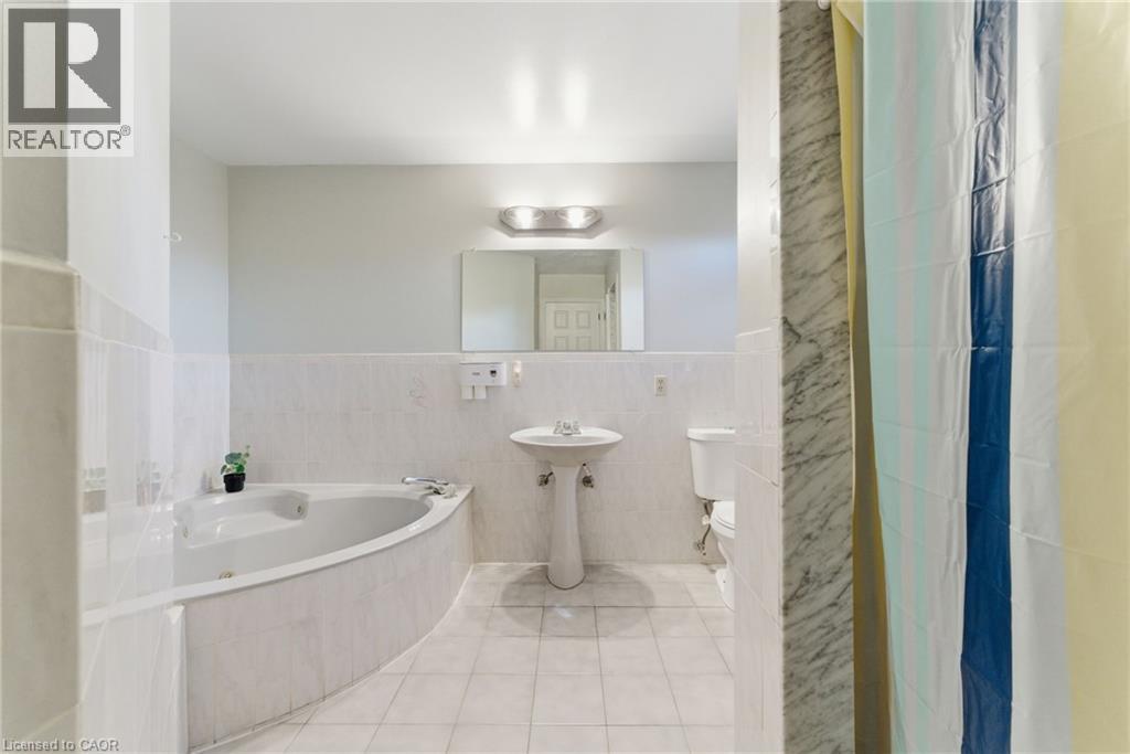 2 Morningstar Court, Hamilton, Ontario  L8W 3E1 - Photo 23 - 40778663