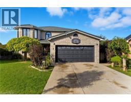 2 MORNINGSTAR Court 263 - Trenholme