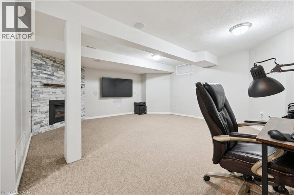 10 Holborn Court Unit# 22, Kitchener, Ontario  N2A 3Y9 - Photo 31 - 40778636