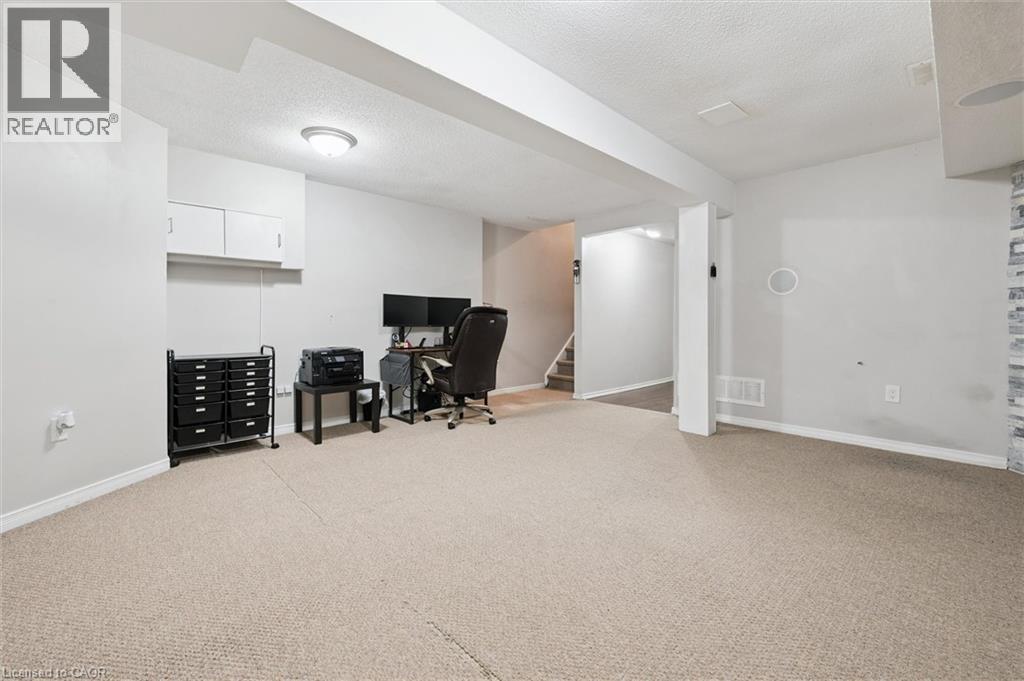 10 Holborn Court Unit# 22, Kitchener, Ontario  N2A 3Y9 - Photo 32 - 40778636