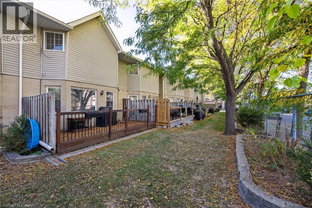 10 Holborn Court Unit# 22, Kitchener, Ontario  N2A 3Y9 - Photo 38 - 40778636