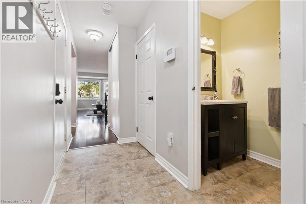 10 Holborn Court Unit# 22, Kitchener, Ontario  N2A 3Y9 - Photo 6 - 40778636