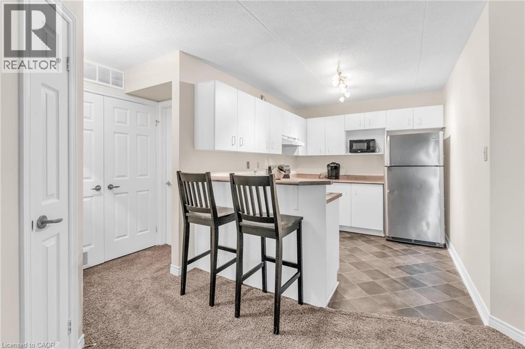 2010 Cleaver Avenue Unit# 207, Burlington, Ontario  L7M 4C1 - Photo 1 - 40778137