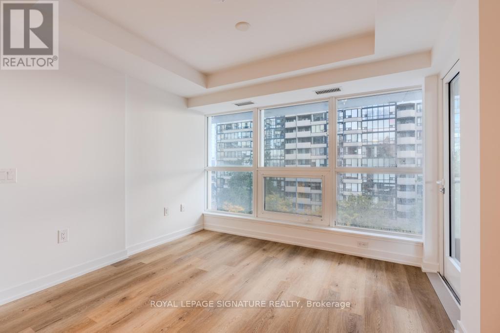 417 - 395 Square One Drive, Mississauga, Ontario  L5B 0P6 - Photo 6 - W12459588