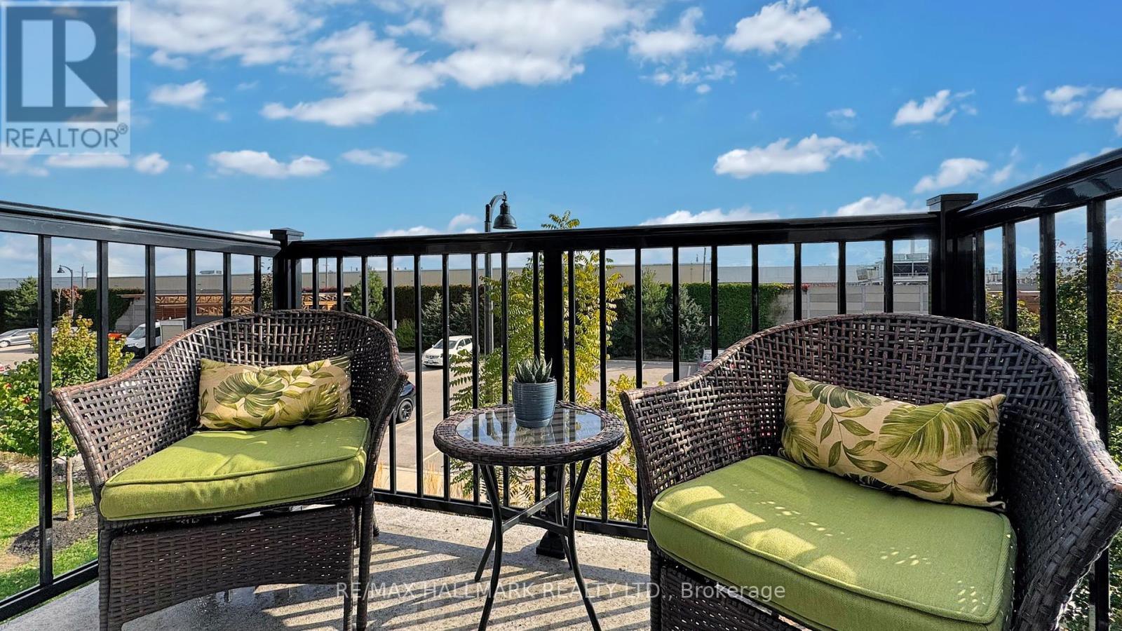 8 - 171 William Duncan Road, Toronto, Ontario  M3K 0B8 - Photo 11 - W12459595
