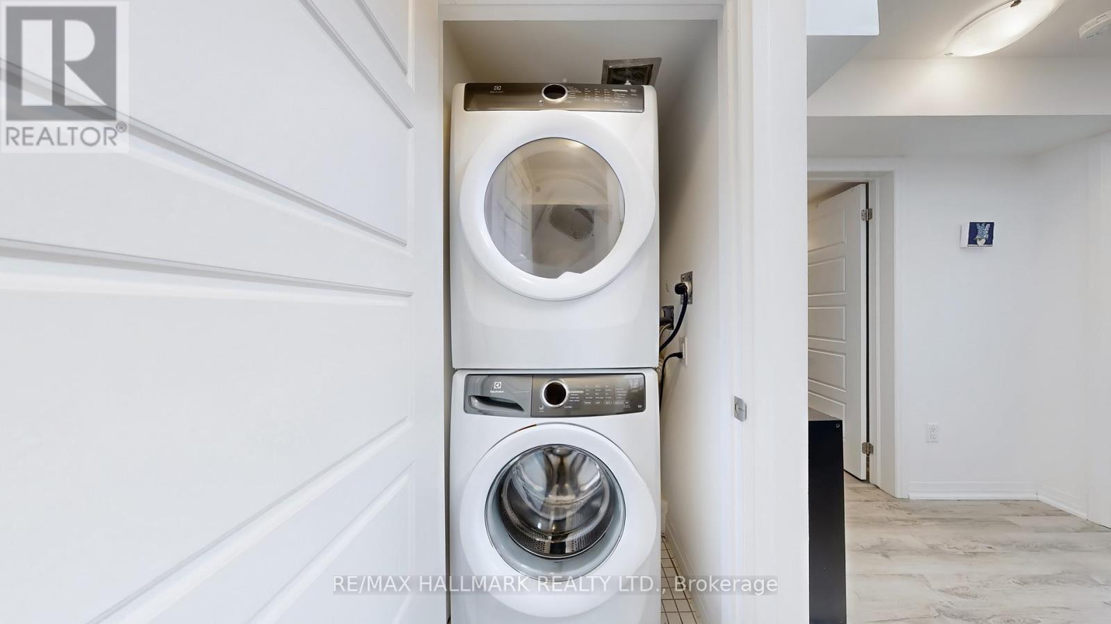 8 - 171 William Duncan Road, Toronto, Ontario  M3K 0B8 - Photo 16 - W12459595