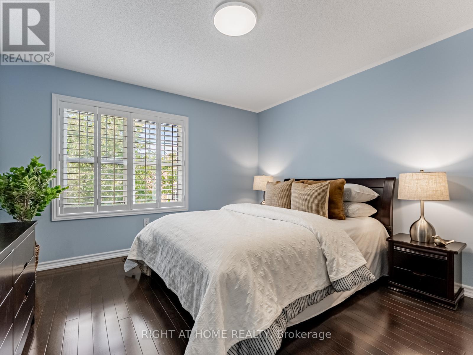 7 Mediterranean Crescent, Brampton, Ontario  L6Y 0T4 - Photo 32 - W12459618