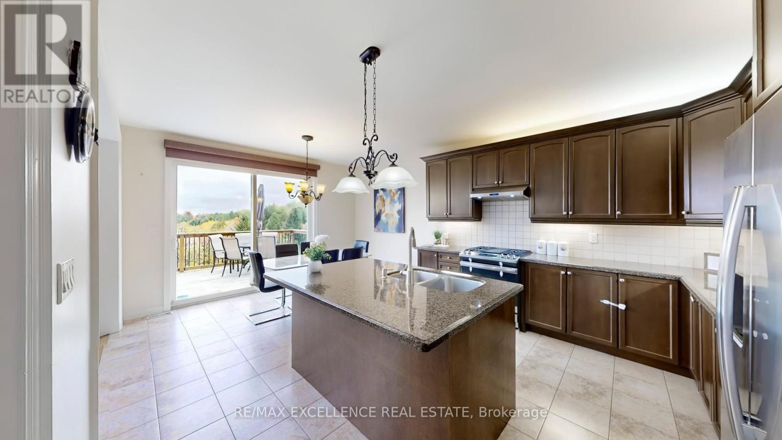 23 Larson Peak Road, Caledon, Ontario  L7C 3P7 - Photo 17 - W12459634