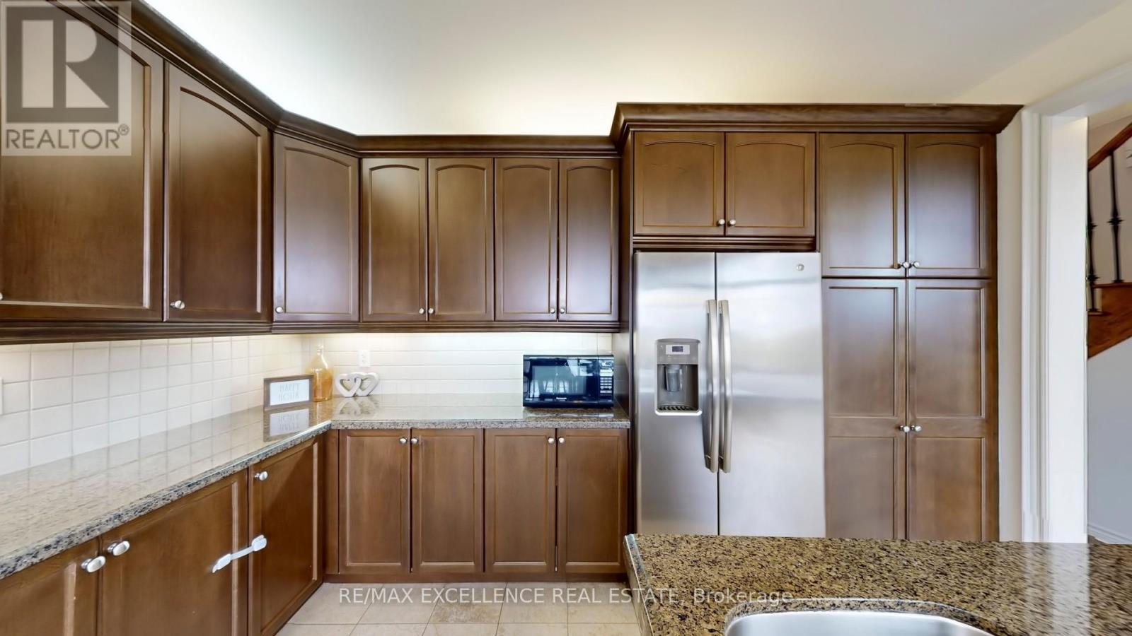 23 Larson Peak Road, Caledon, Ontario  L7C 3P7 - Photo 21 - W12459634