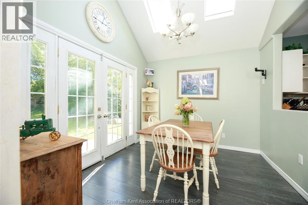 67 Pine Street, Chatham, Ontario  N7M 5G3 - Photo 6 - 25023575