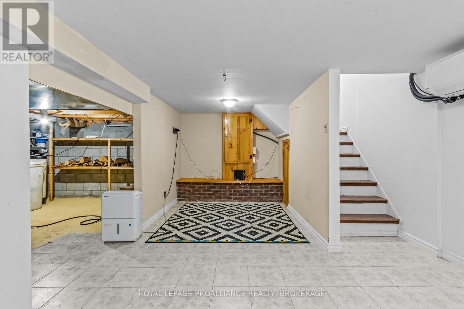 2336 Battersea Road, Kingston, Ontario  K0H 1S0 - Photo 34 - X12459668