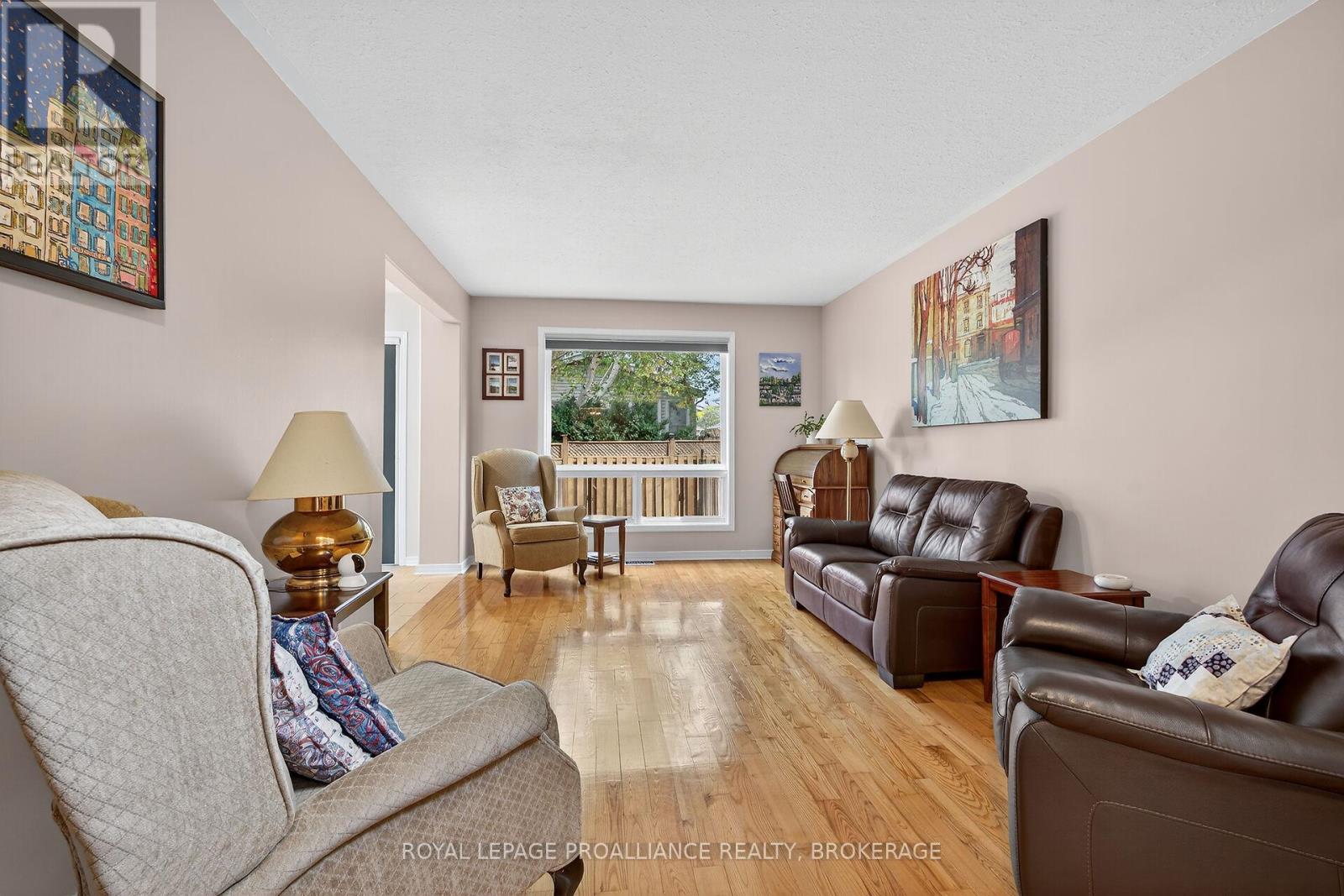 270 Ellesmeer Avenue, Kingston, Ontario  K7P 3C6 - Photo 8 - X12459678