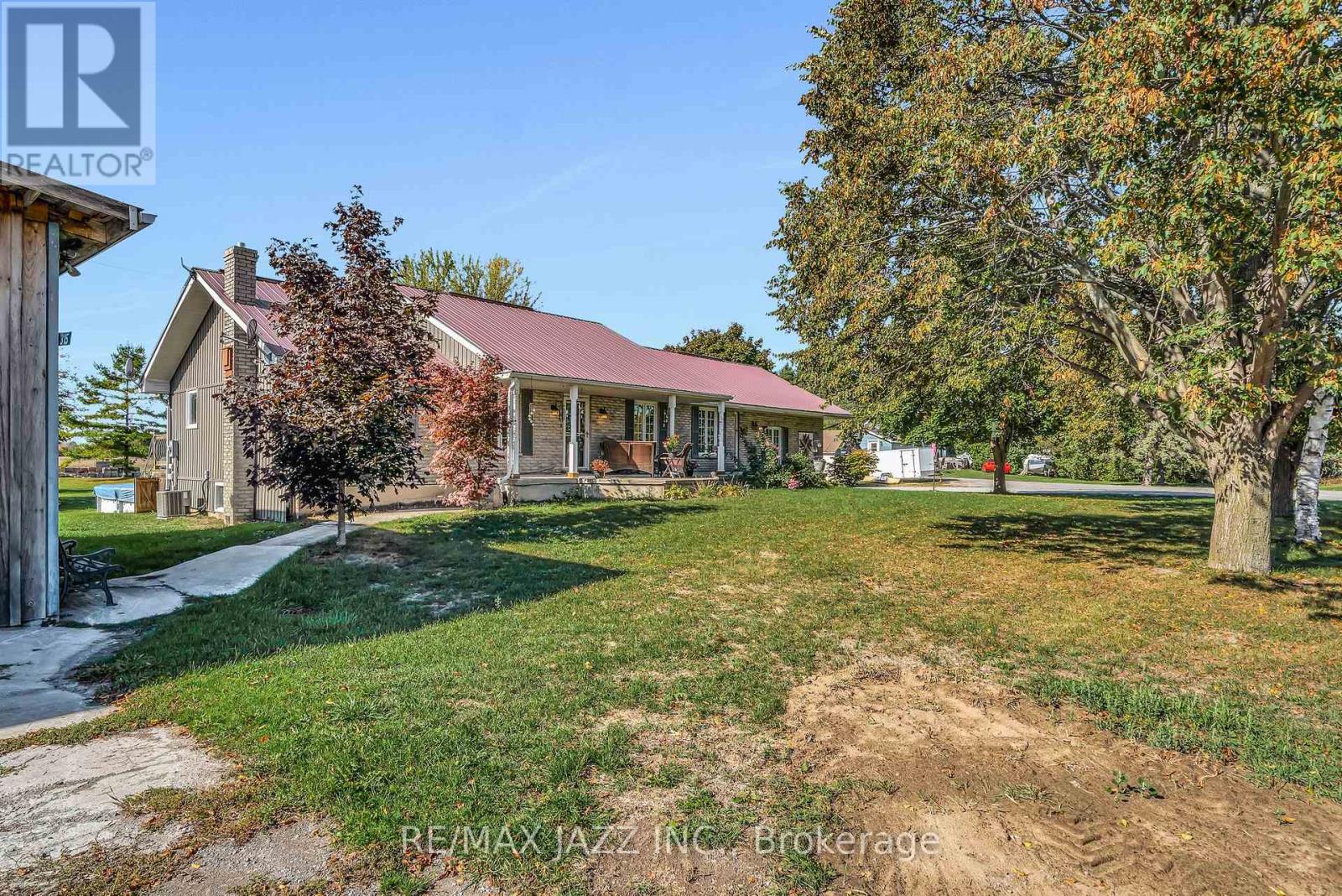 325 County Rd 30 Road, Prince Edward County (Hallowell Ward), Ontario  K0K 1G0 - Photo 2 - X12459713