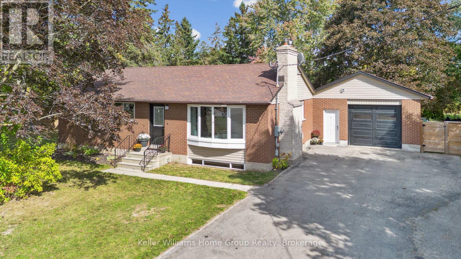 5863 Wellington Road 7 Road, Guelph/eramosa, Ontario  N1H 6J2 - Photo 2 - X12459665
