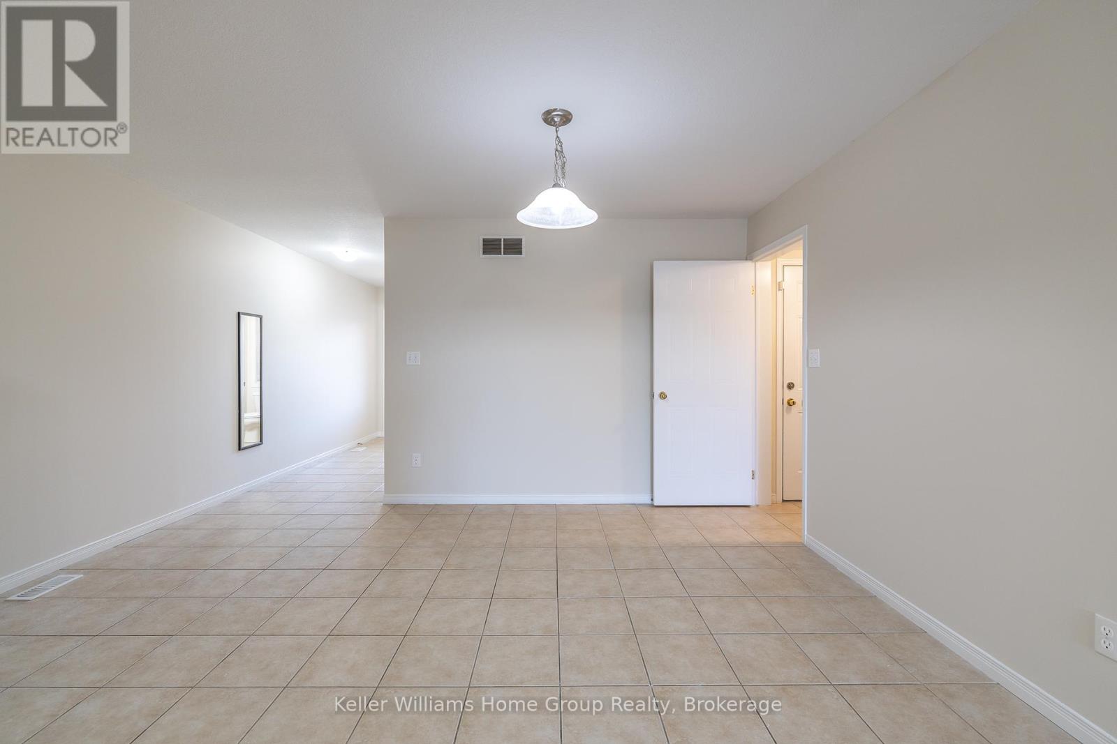 42 Hasler Crescent, Guelph, Ontario  N1L 0A2 - Photo 15 - X12459696