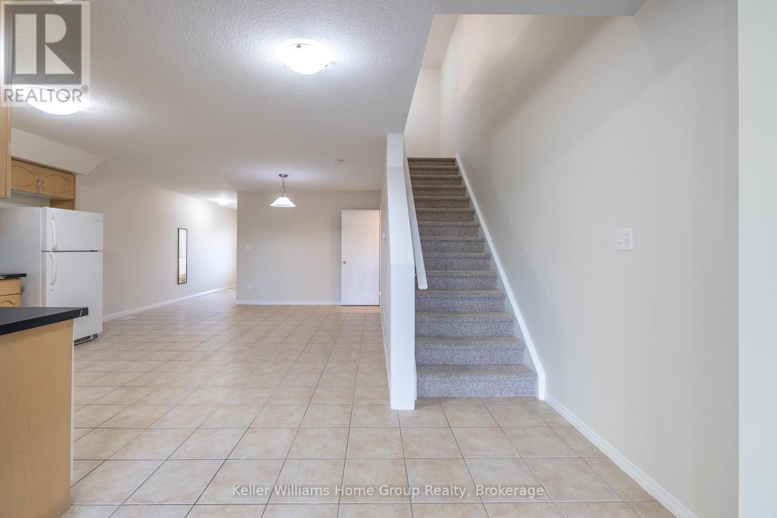 42 Hasler Crescent, Guelph, Ontario  N1L 0A2 - Photo 19 - X12459696