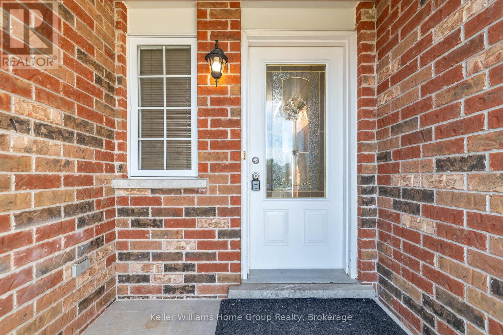 42 Hasler Crescent, Guelph, Ontario  N1L 0A2 - Photo 2 - X12459696