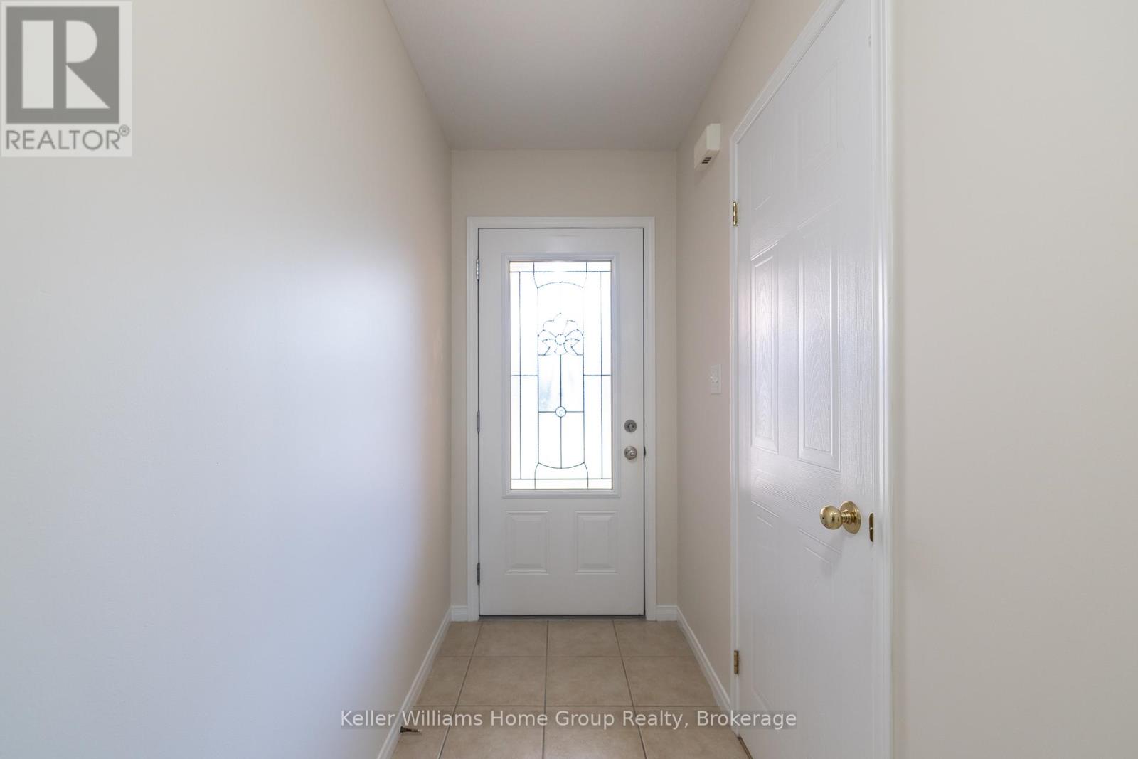 42 Hasler Crescent, Guelph, Ontario  N1L 0A2 - Photo 4 - X12459696