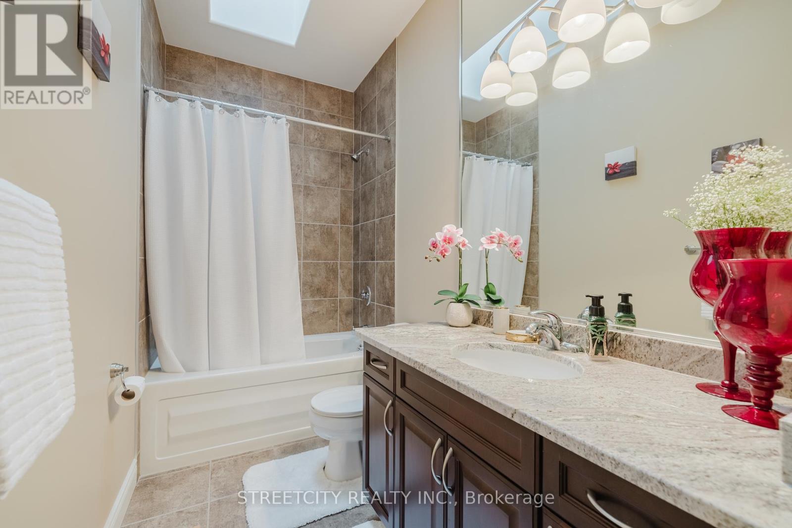 15 - 2615 Colonel Talbot Road, London South (South K), Ontario  N6K 5B4 - Photo 6 - X12459675